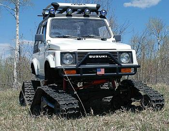 1987 Suzuki Samurai On Tracks