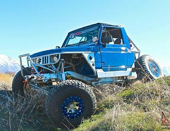 1987 Suzuki Samurai Blue Trail Slayer