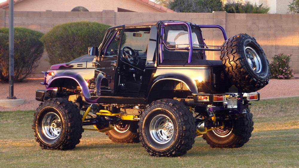 Is this a highly modified suzuki samurai? or something else? : r