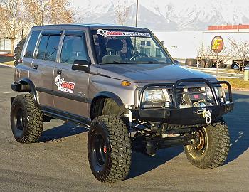 1998 LROR Geo Tracker 4-Door